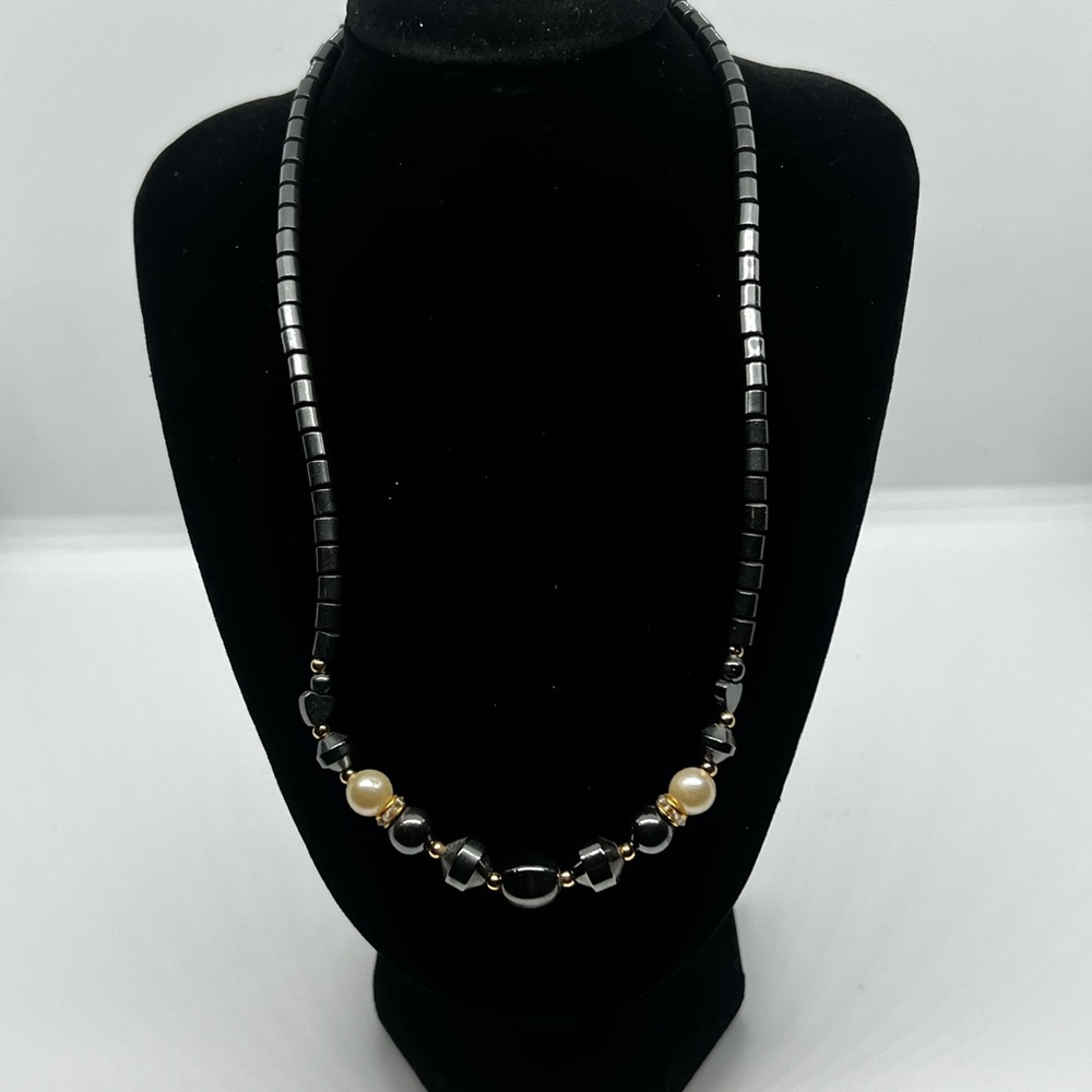 Vintage hematite magnetic stone beads necklace